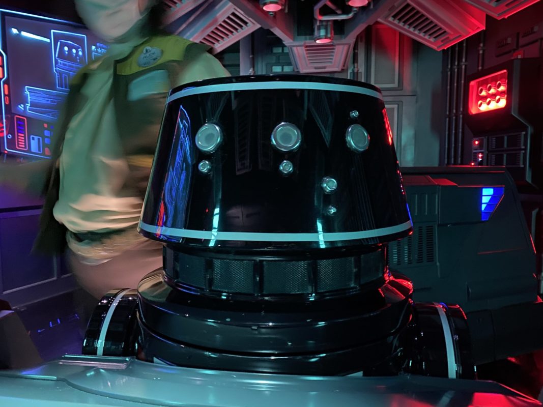 r5-no-lights-star-wars-rise-of-the-resistance-hollywood-studios-9022020-9282346