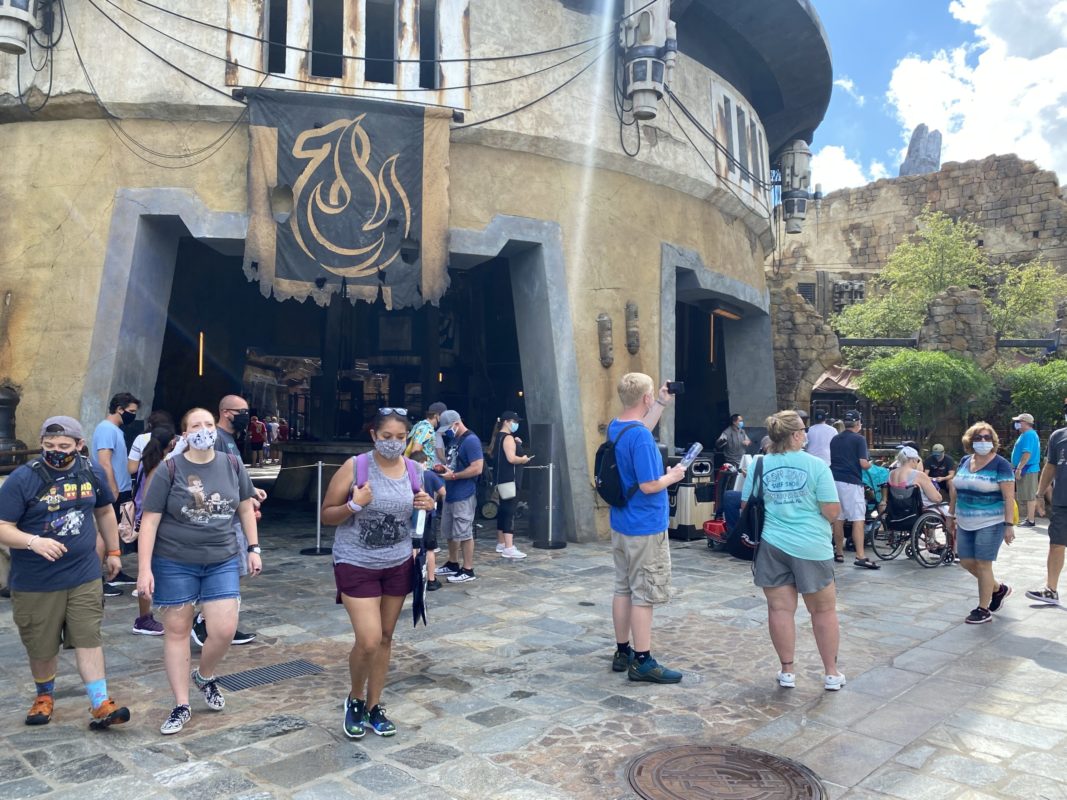 ronto-roasters-mobile-order-line-hollywood-studios-9092020-2963427