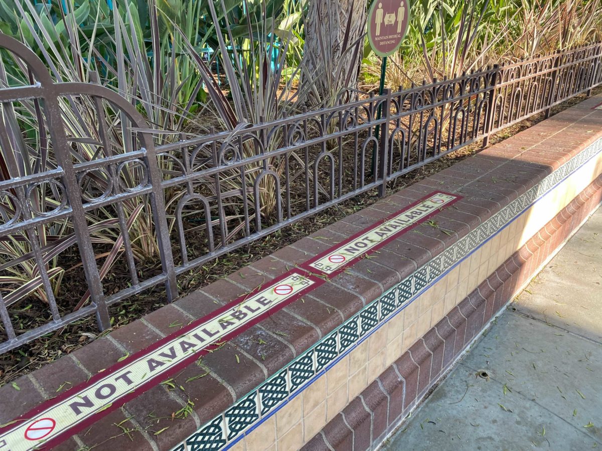 benches-unavailable-disney-california-adventure-entrance-1