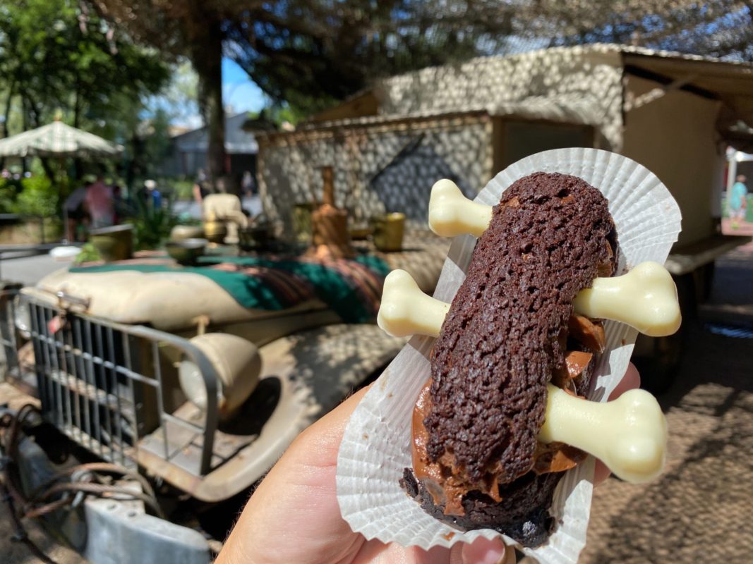 box-of-bones-eclair-31