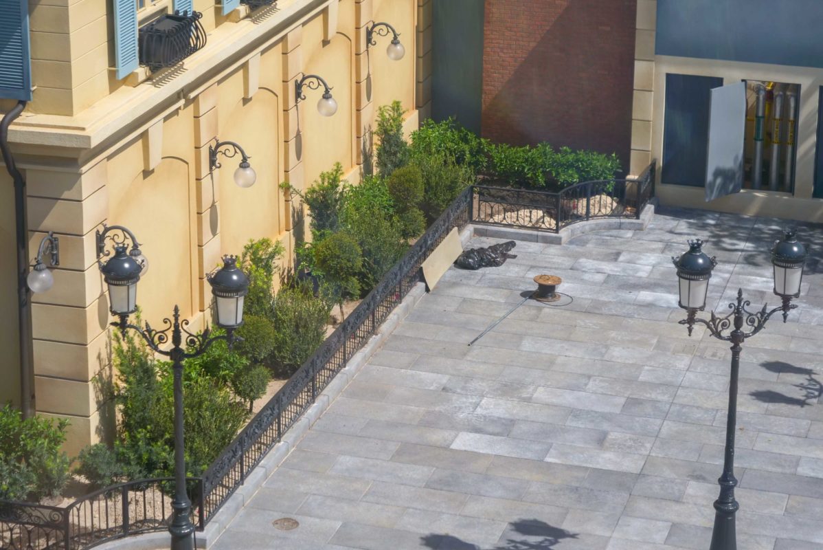 france-expansion-landscaping-11