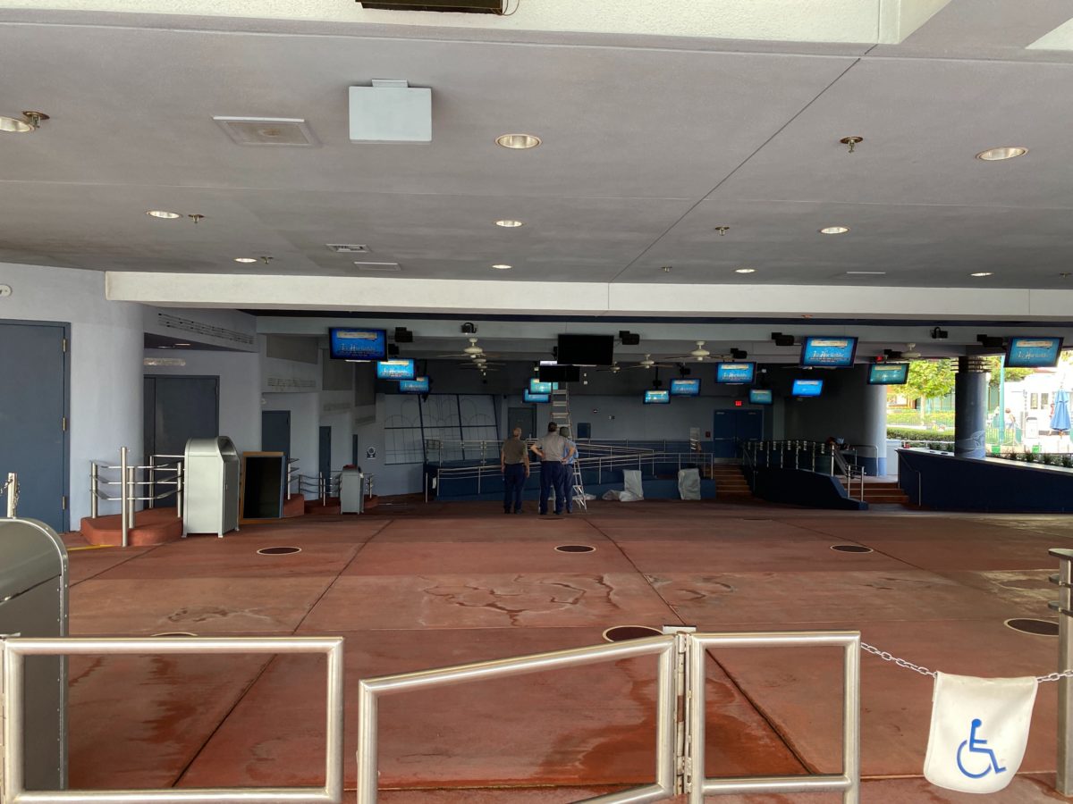 frozen-sing-along-screens-7