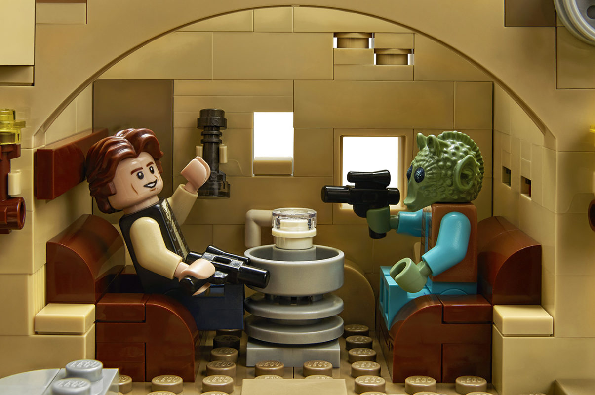 lego-star-wars-mos-eisley-cantina-9
