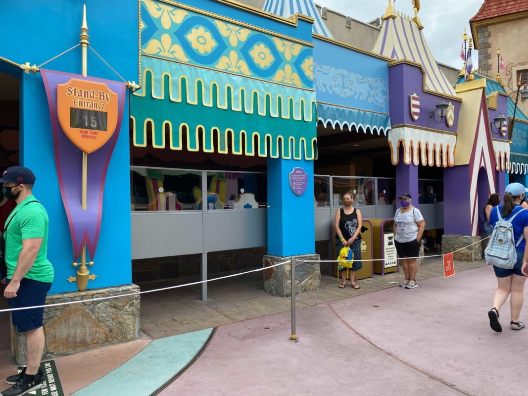 peter-pans-flight-plexiglass-1