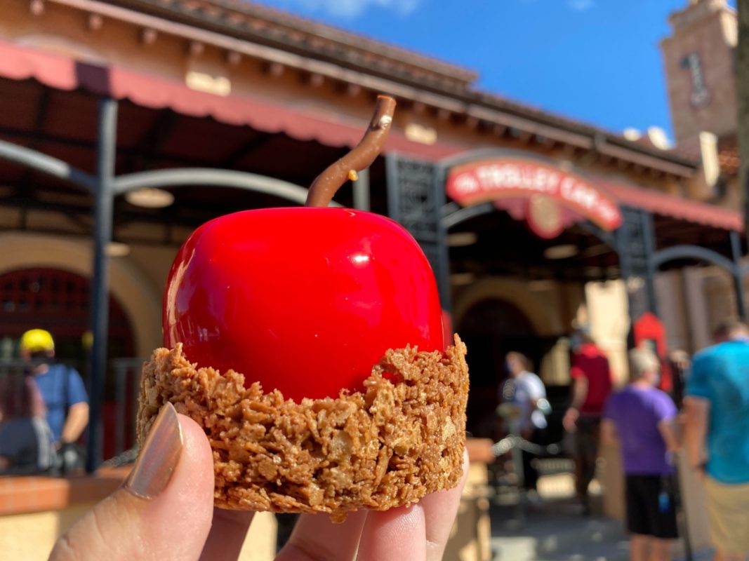 poison-candied-apple-2020-trolley-car_6