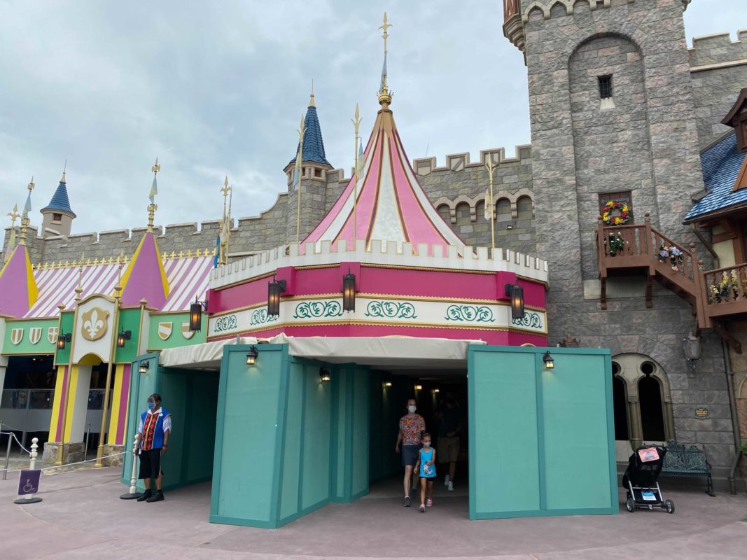 small-world-construction-walls-sept-2020_2