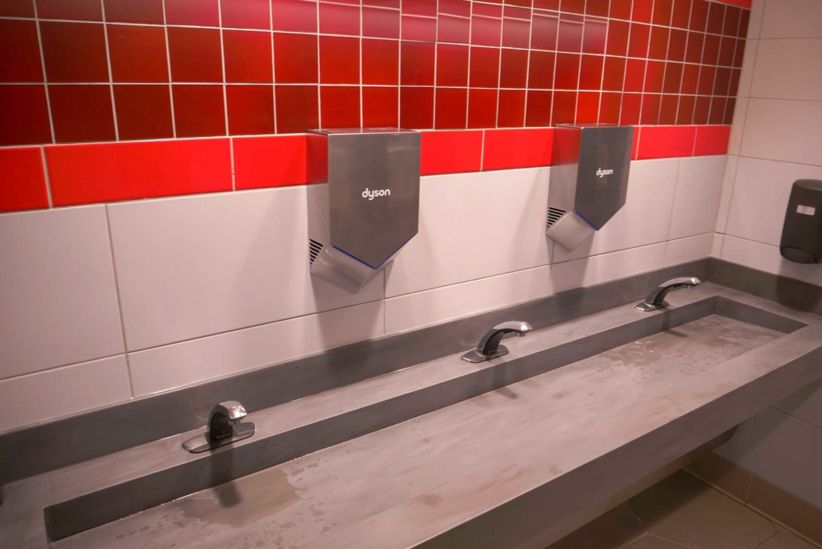 world-discovery-bathrooms-09-12-6