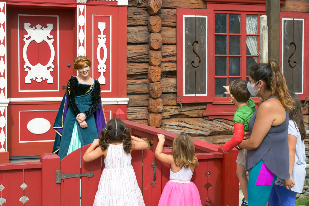 anna-at-sommerhaus-socially-distanced-10-18-20-2-5118686