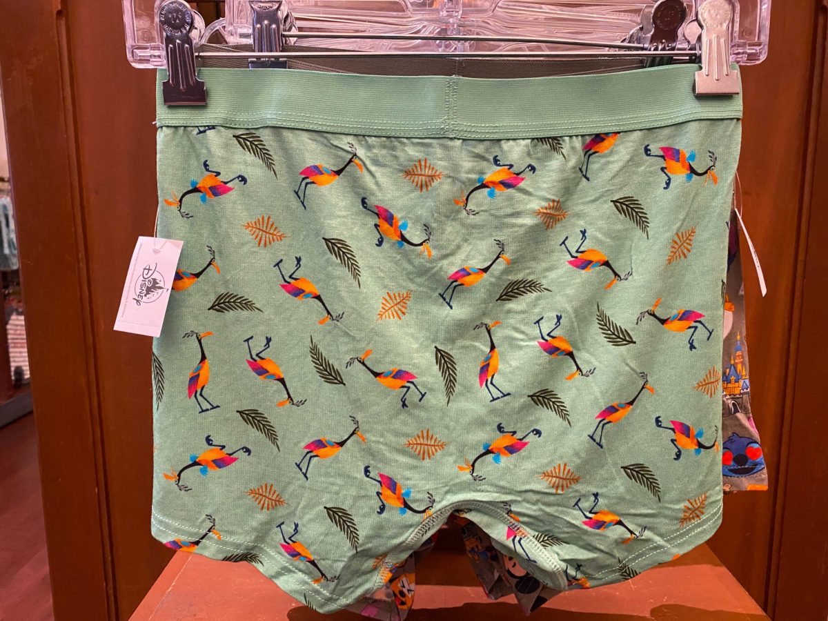 emporium-kevin-boxers-back-8744719