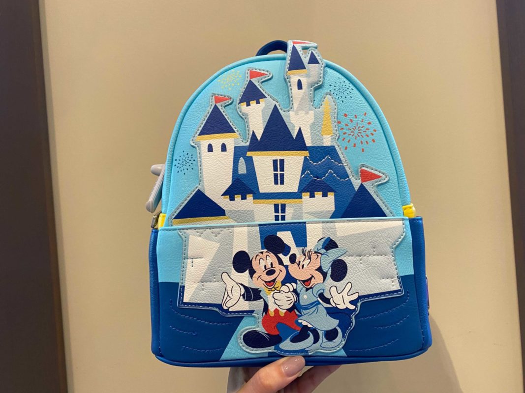 mickey-and-minnie-backpack-by-loungefly-1-5426385