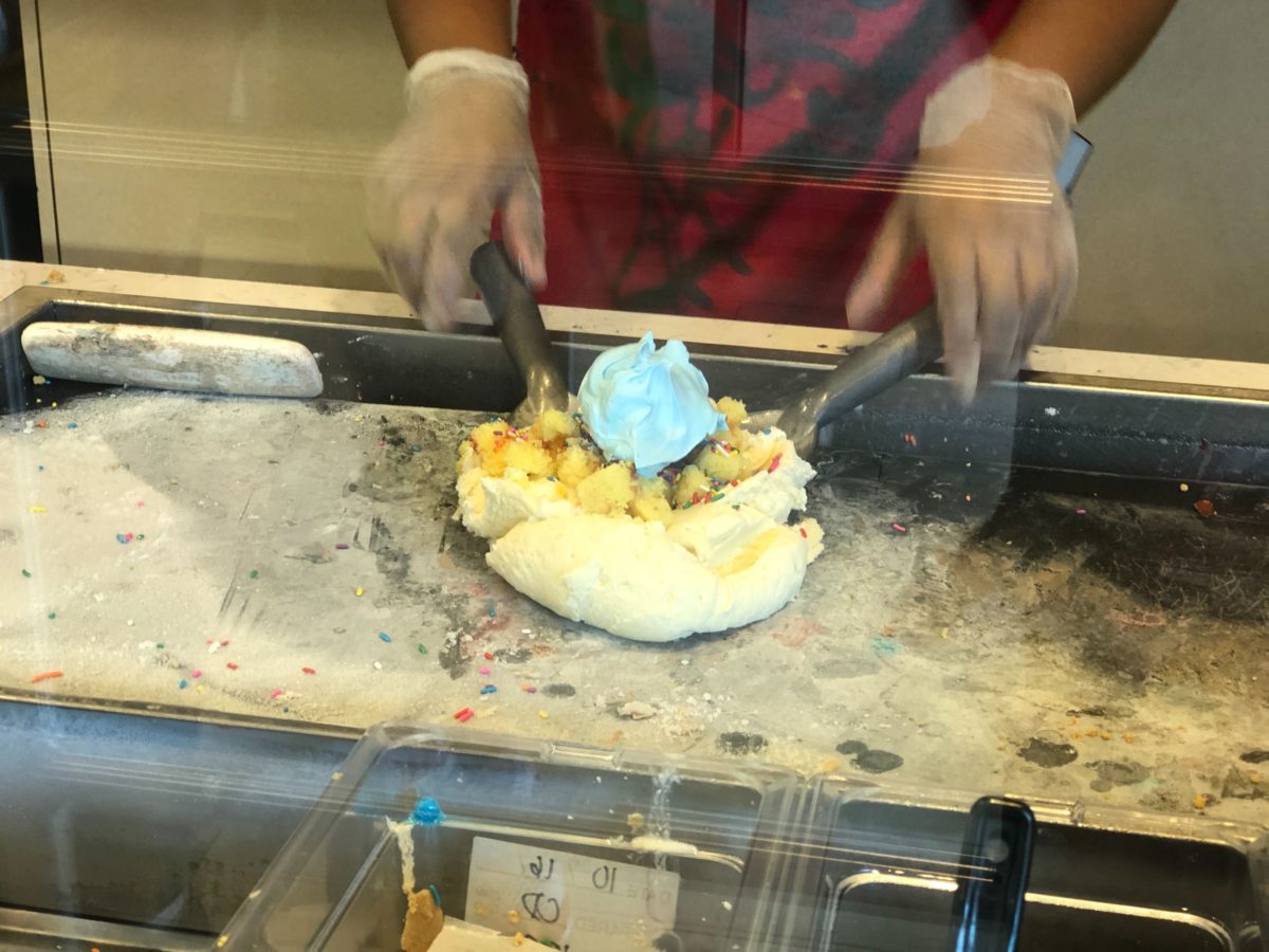 super-mario-birthday-cake-batter-bash-sundae-cold-stone-universal-orlando-resort-19-5066874