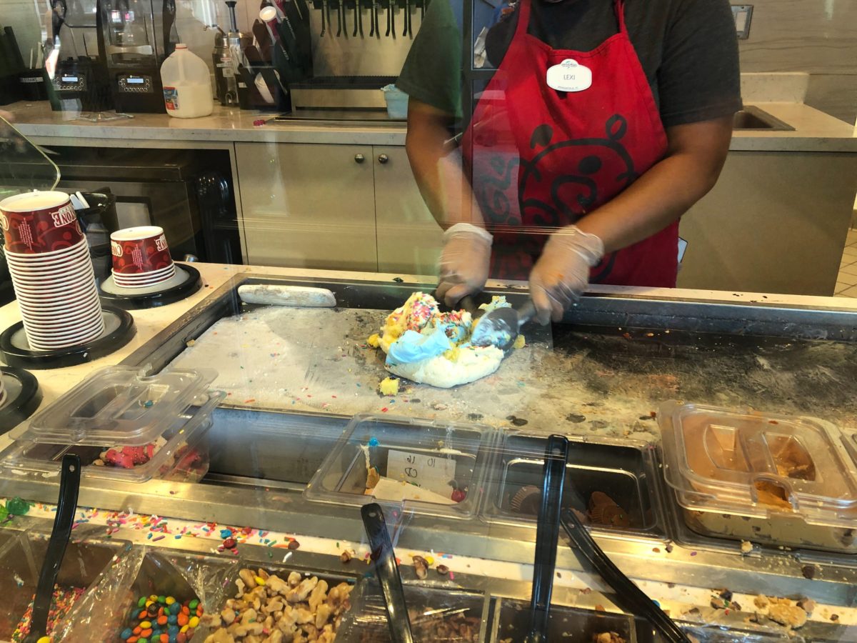 super-mario-birthday-cake-batter-bash-sundae-cold-stone-universal-orlando-resort-20-7884278