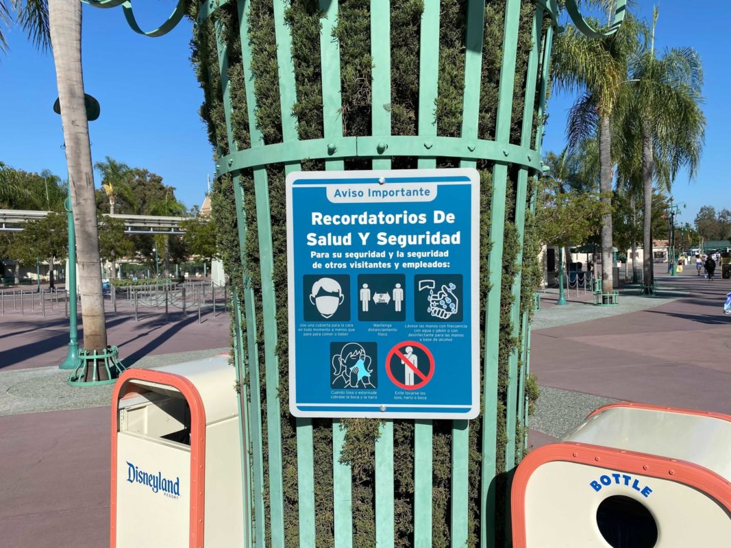 dl-spanish-health-and-safety-signage_1-4049630