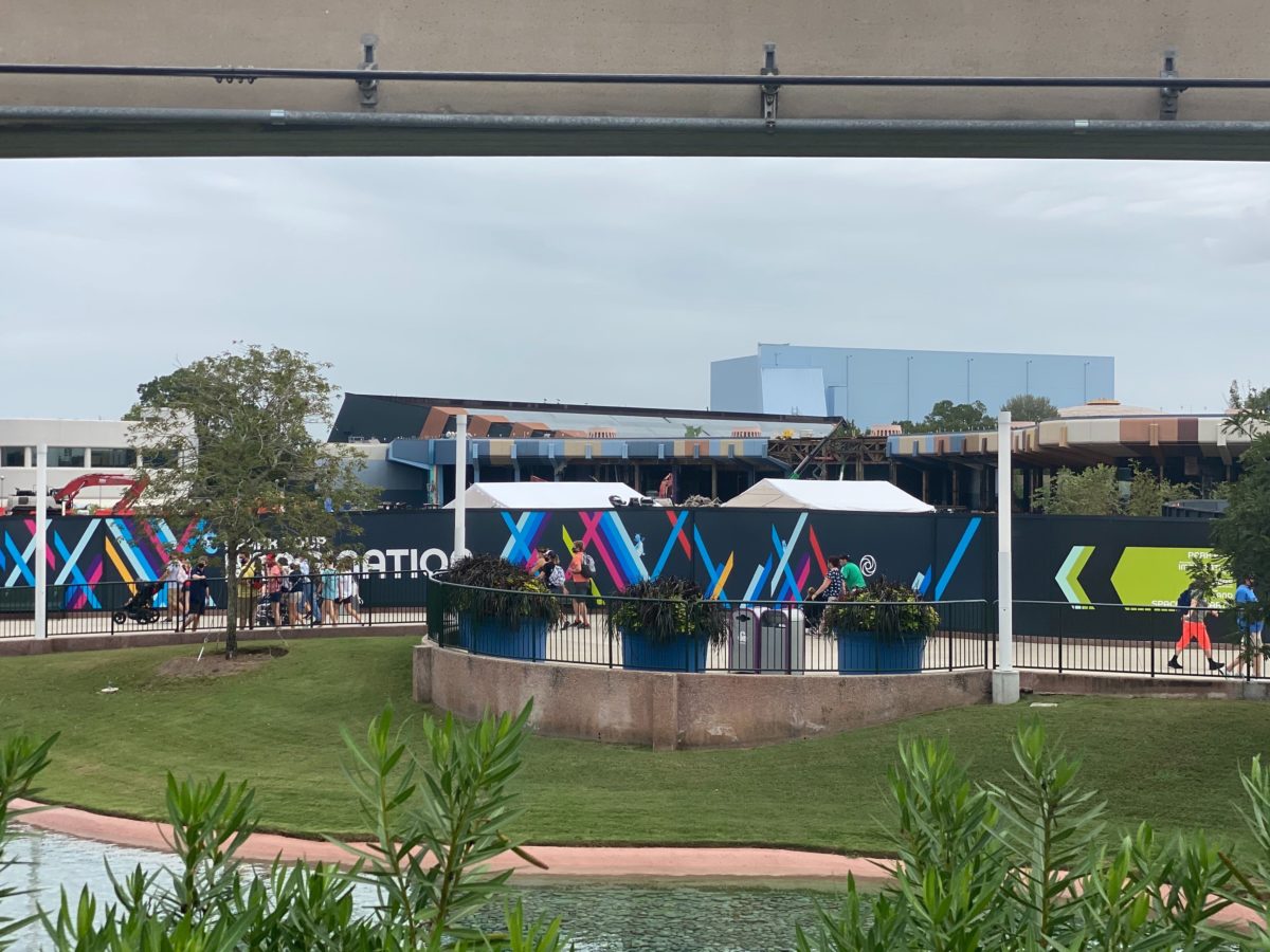 mouse-gear-refurbishment-construction-electric-umbrella-demolition-october-21-2020-16