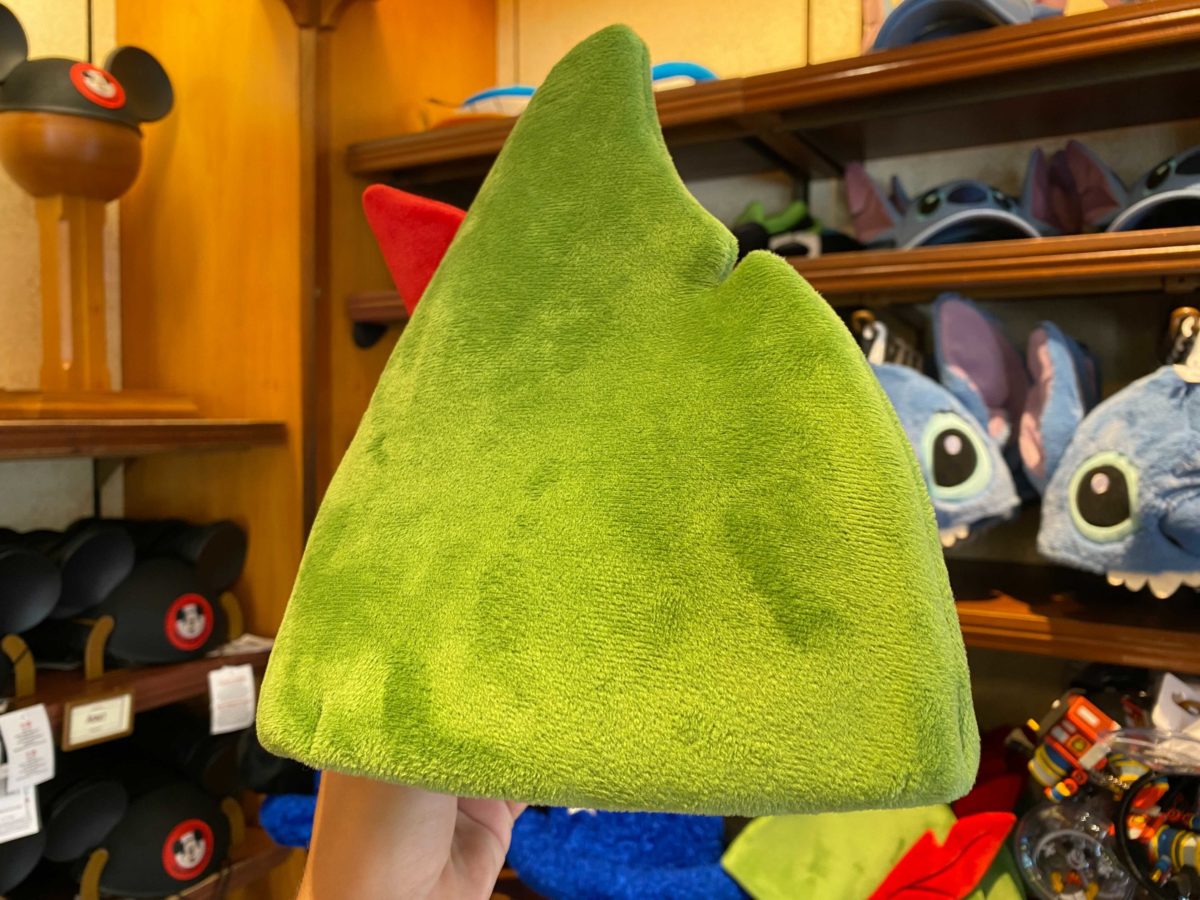 peter-pan-hat-the-chapeau-magic-kingdom-4