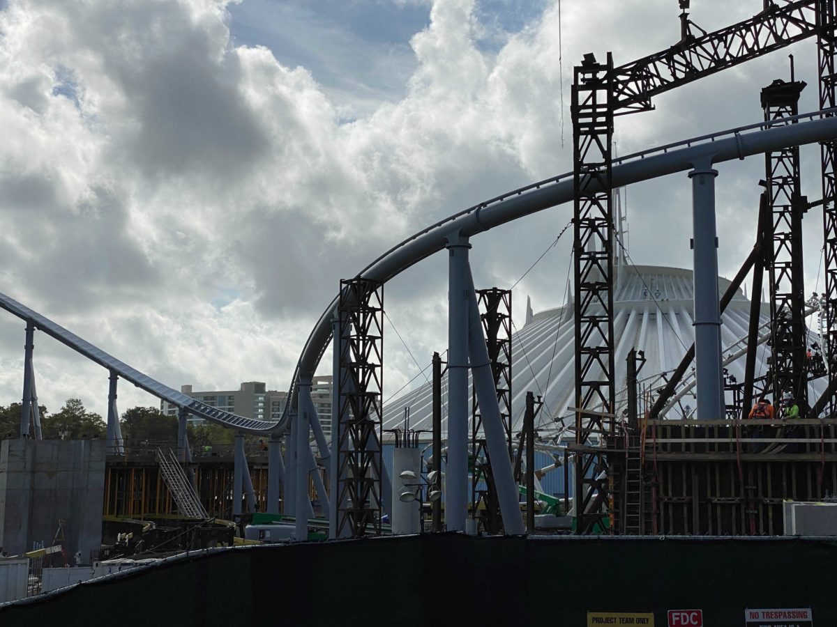 tron-lightcycle-run-construction-magic-kingdom-october-7-2020-15