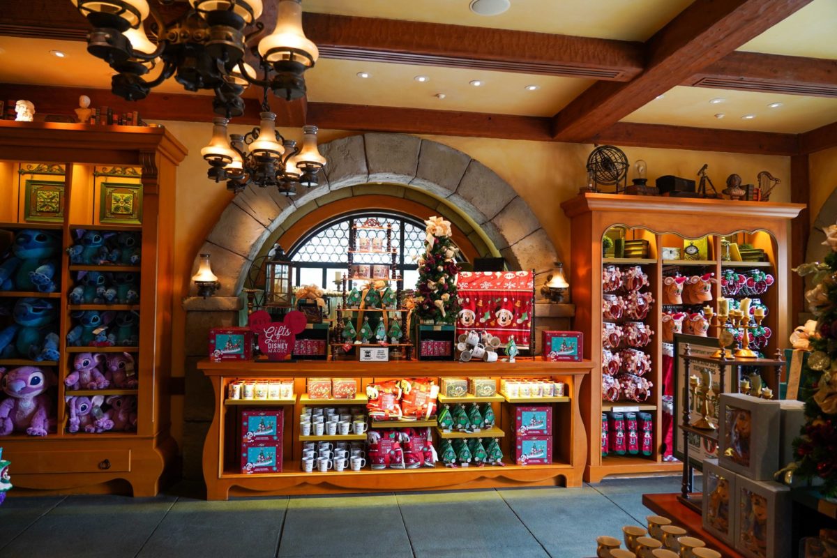 bonjour-village-gifts-reopen-9-8947371