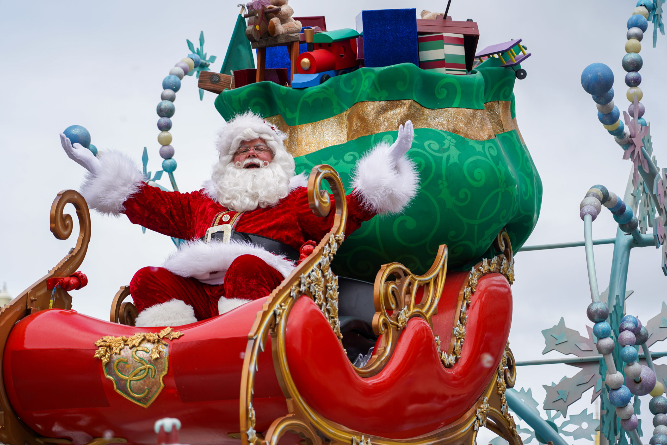 santa-claus-cavalcade