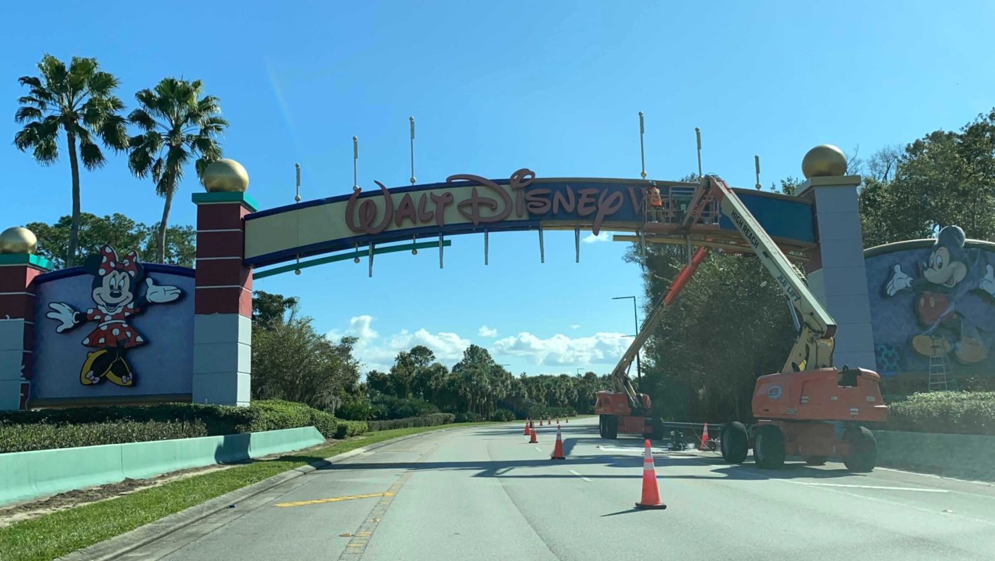 walt-disney-world-western-way-sign-castle-removed_9