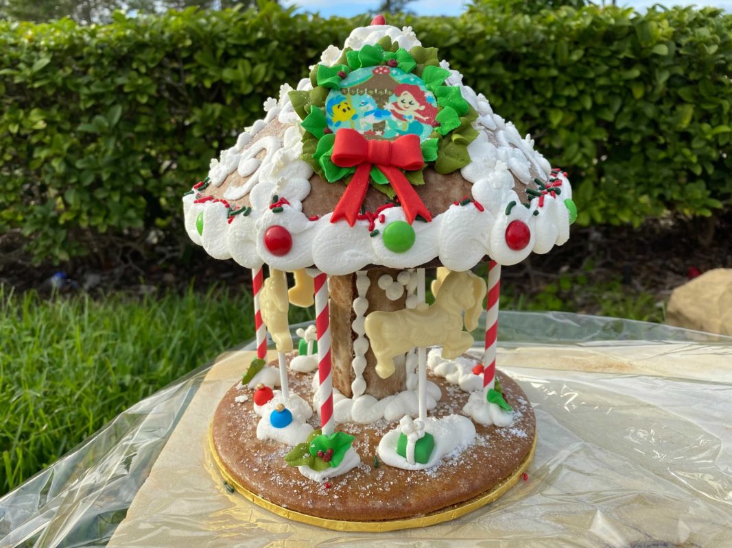 gingerbread-carousel-outside-0