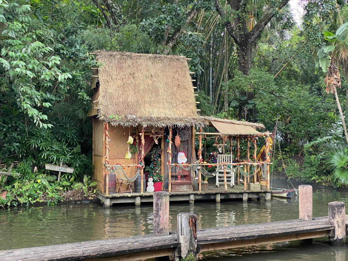 jingle-cruise-house