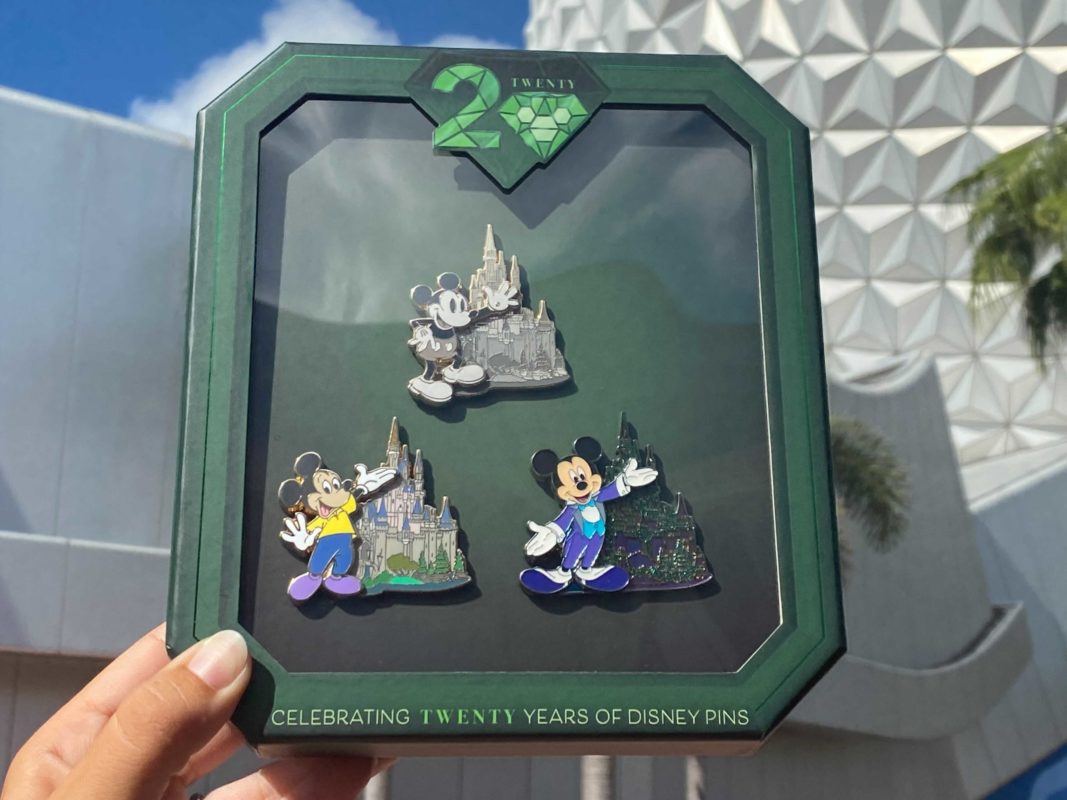 mickey-castle-pins-20th-anniversary_1-4442887
