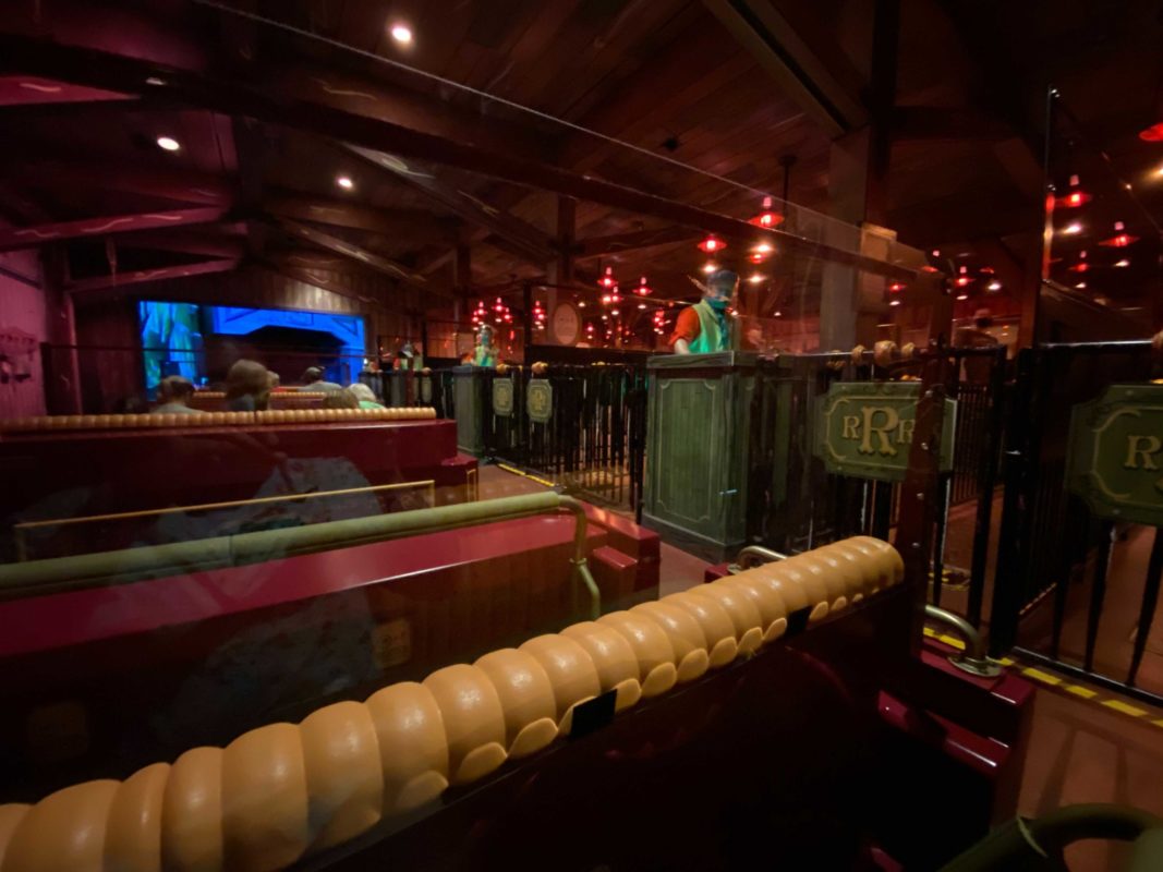 mmrr-plexiglass-divider-2