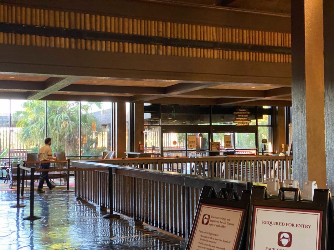 polynesian-closure-monorail_4