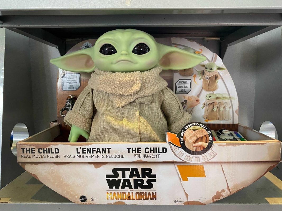 remote-control-baby-yoda-2