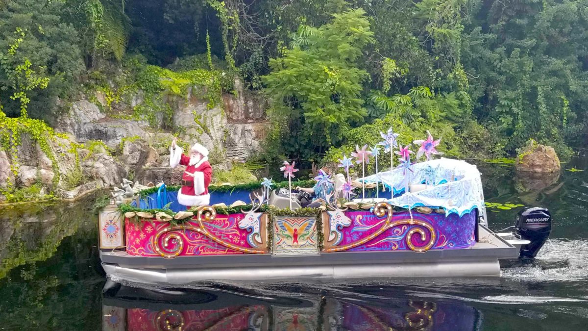 santa-flotilla-dak_-9-6024228