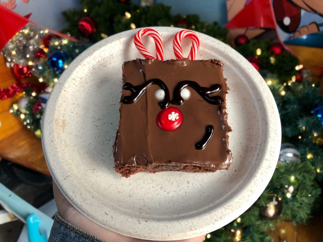 vegan-reindeer-brownie-from-holiday-tribute-store-universal-studios-florida-8-4683569