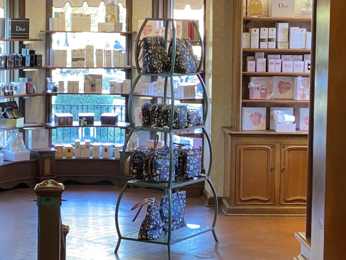 new-handbags-givenchy-france-pavilion-epcot-12152020-8735887