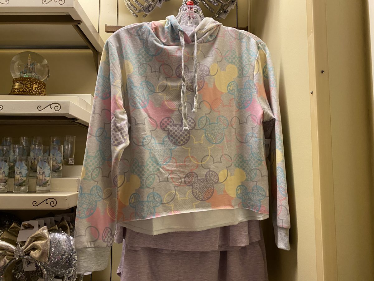 pastel-mickey-silhouette-cropped-hoodie-magic-kingdom-12172020-6568078