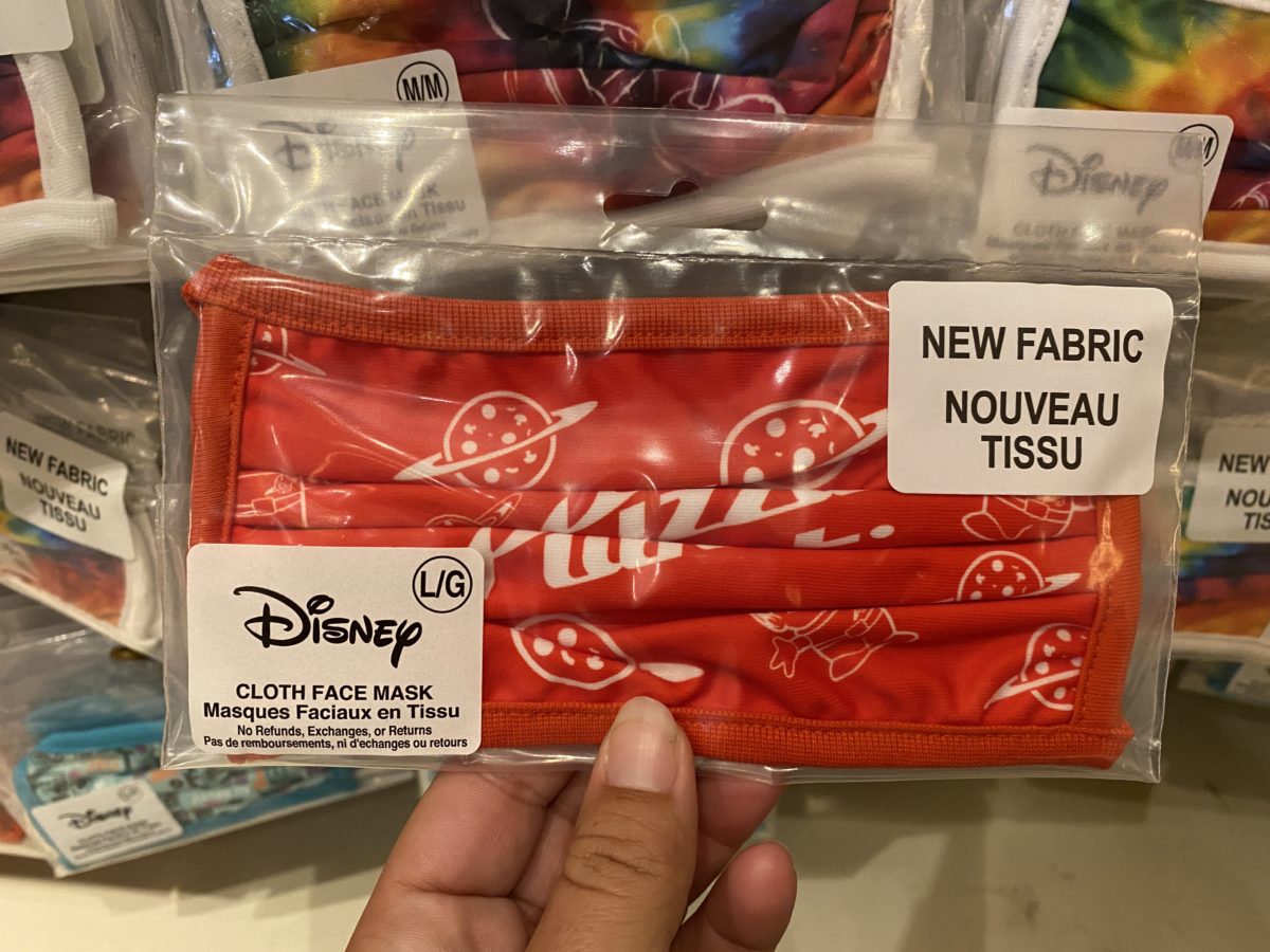 pizza-planet-face-mask-magic-kingdom-12172020-4424428