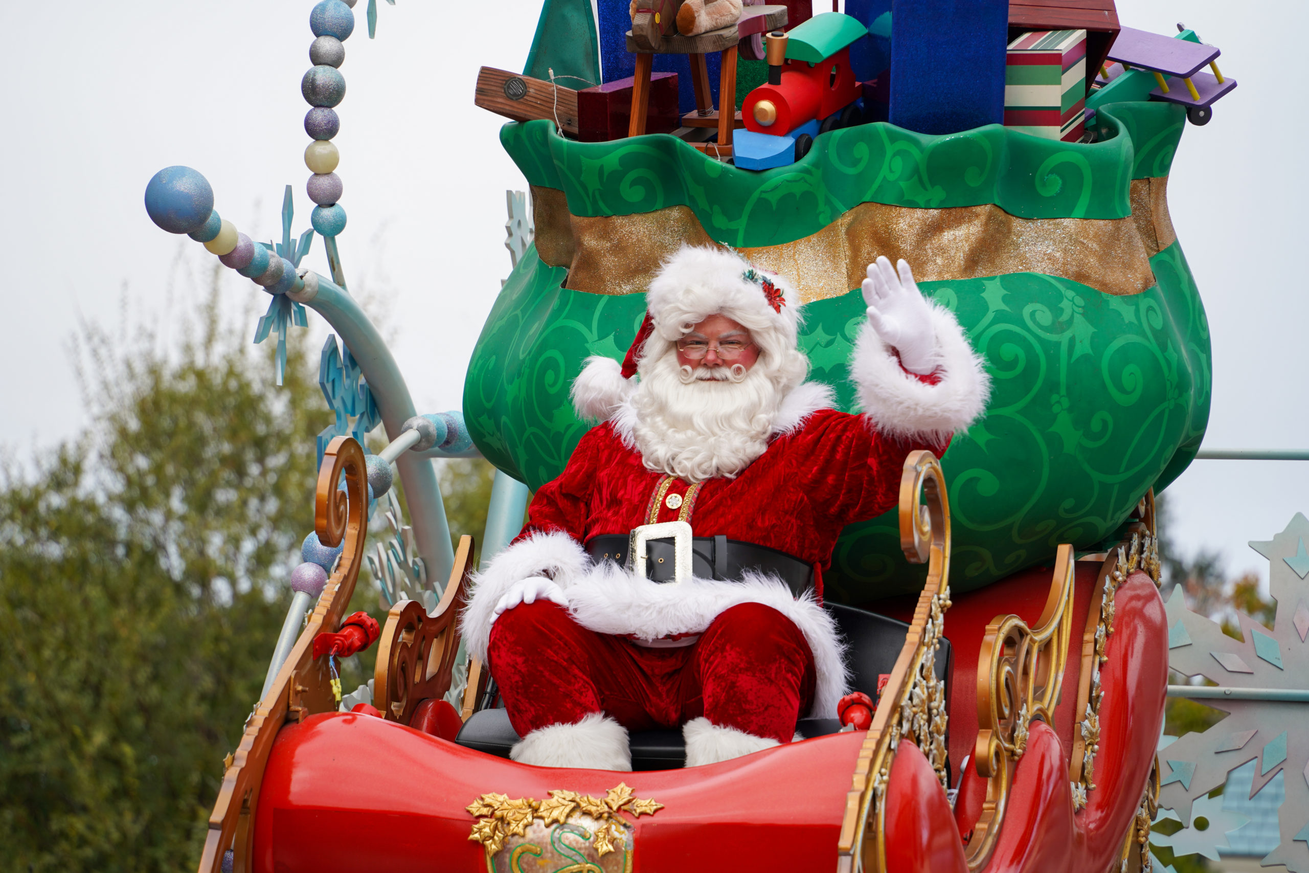santa-cavalcade-12-5-20-3-9724119