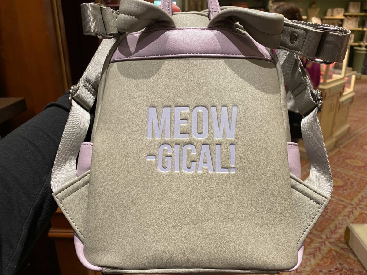 disney-dogs-cats-loungefly-10