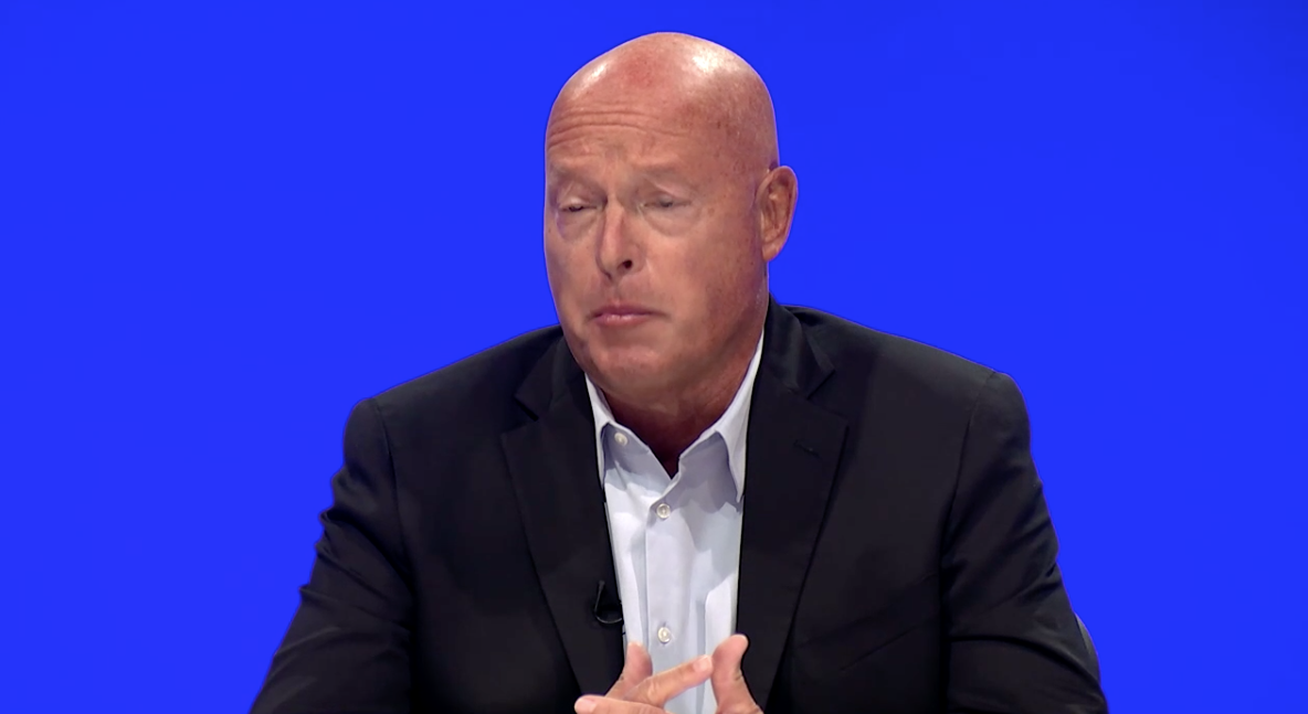 investor-day-2020-bob-chapek-being-a-robot_3