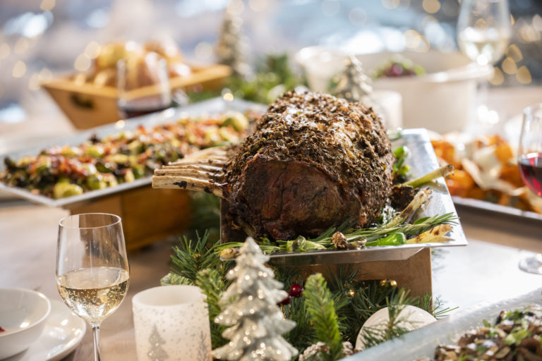 18-34831-hol18-full-event-shoot-aventura-holiday-stills-121118-bar-17-universals-aventura-hotel-uah-hotels-accommodations-project-927-resort-res-prime-value-universal-orlando-resort-uor-u