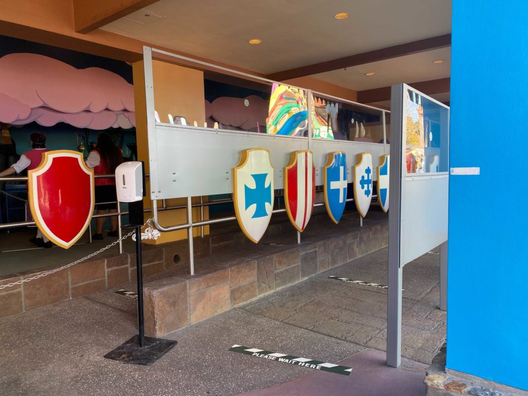 peter-pans-flight-additional-plexiglass-queue-5-2866639