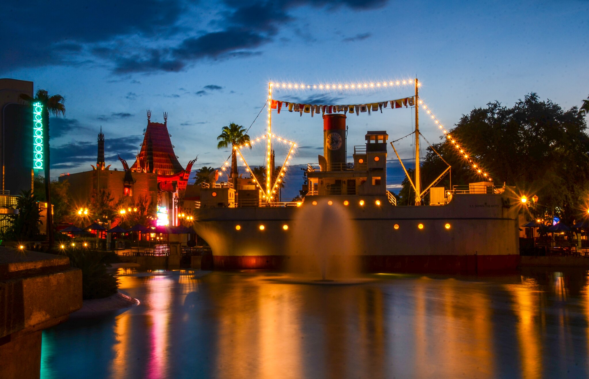 Echo Lake Hollywood Studios Feature