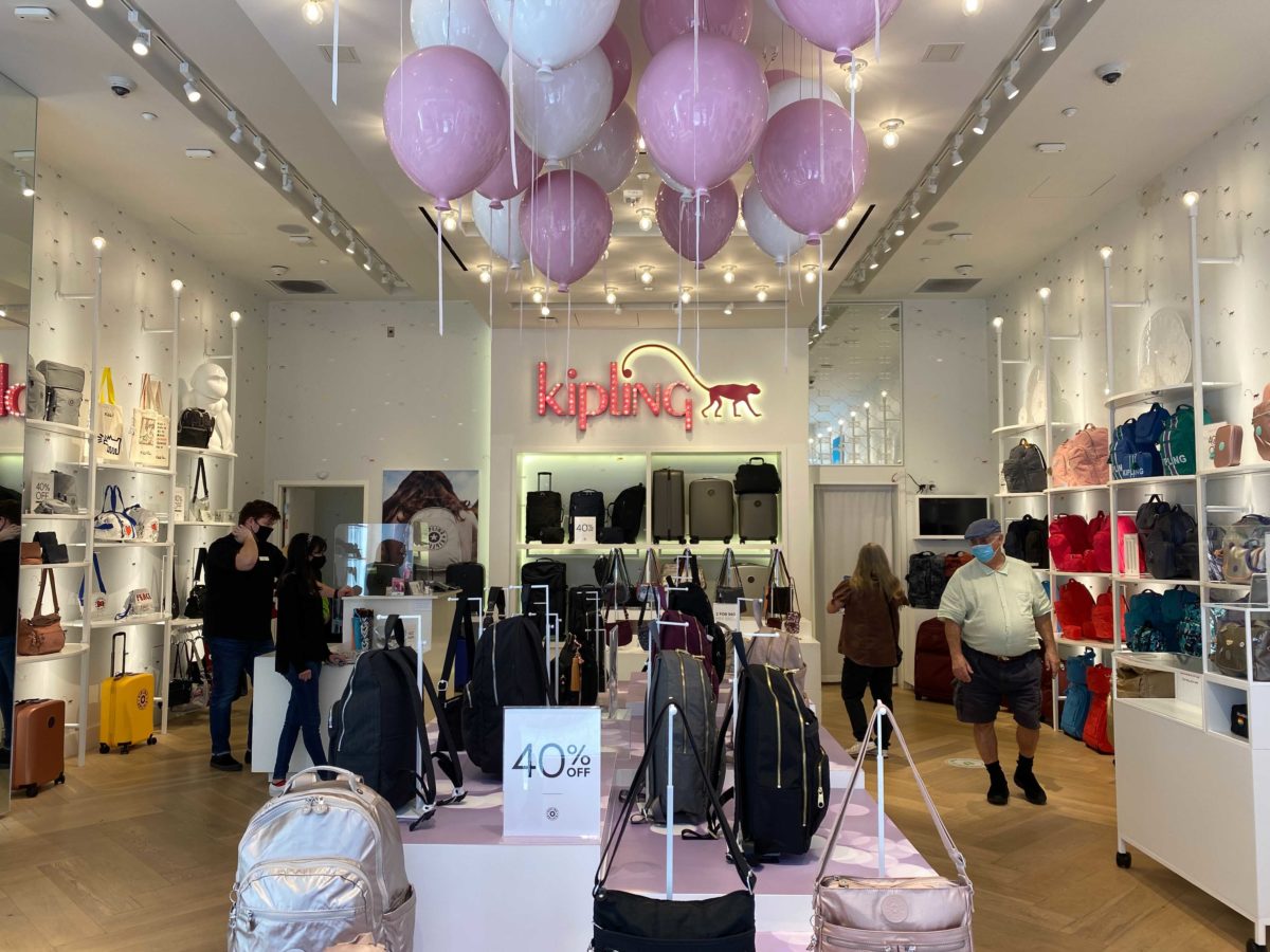 Kipling store disney springs
