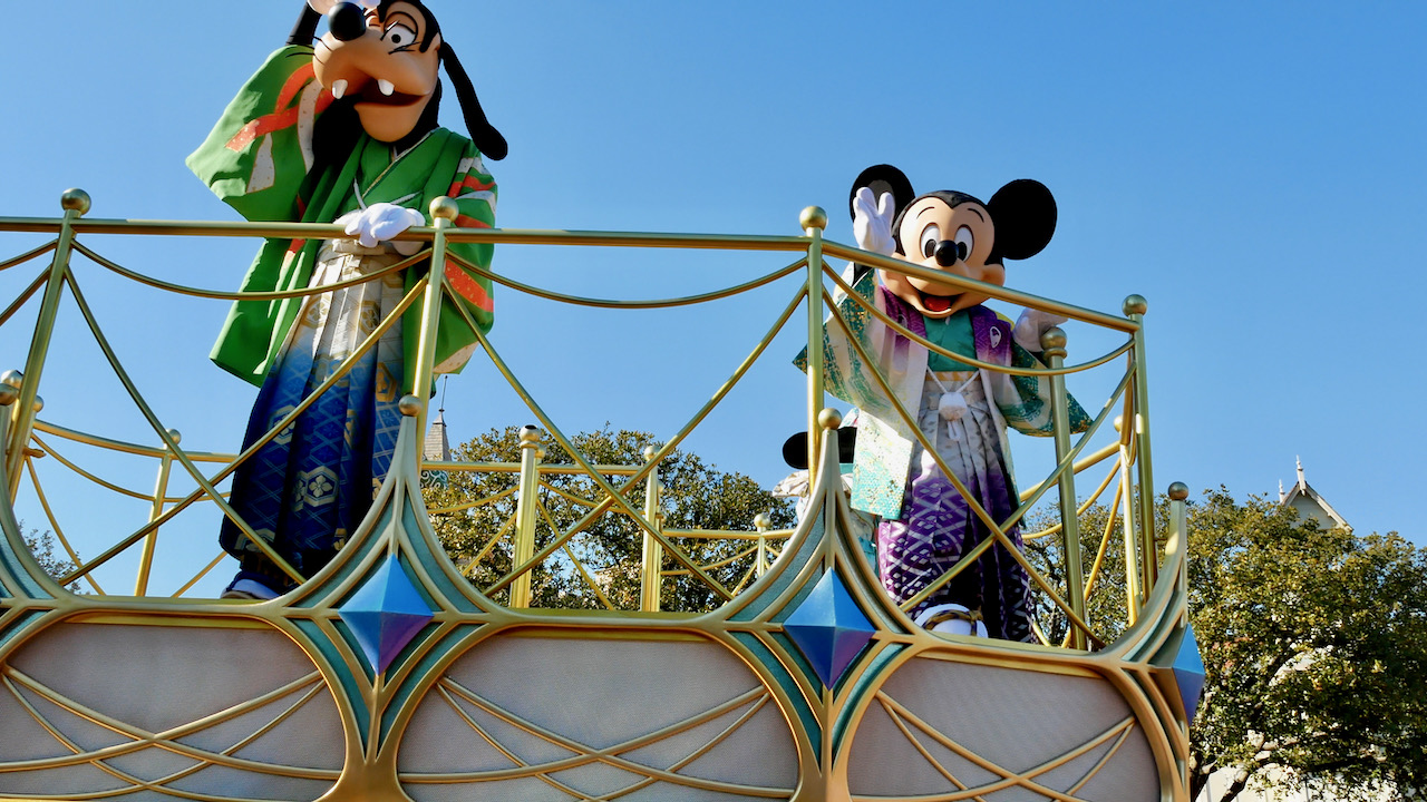 tokyo-disneyland-new-years-greeting-2021