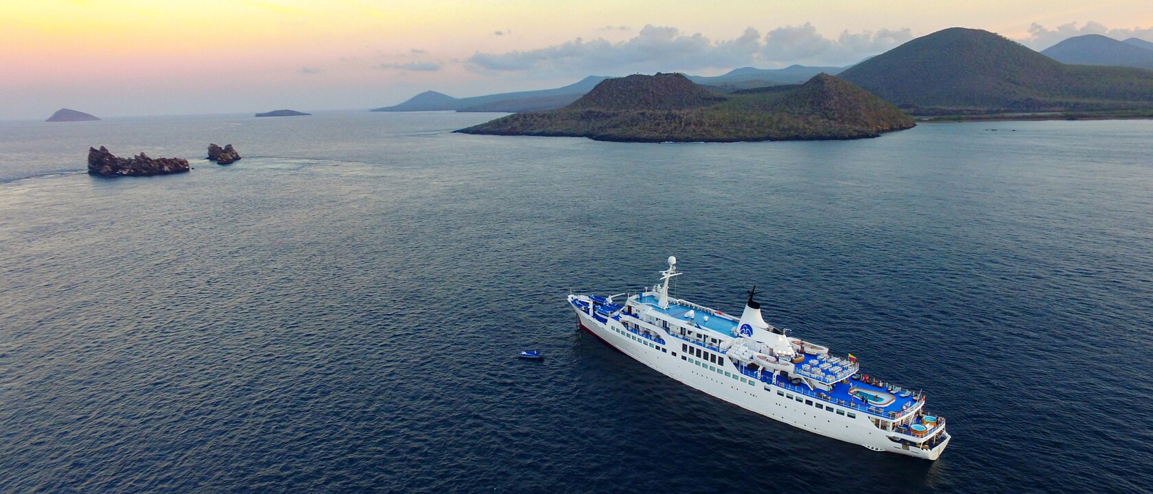 adventures-by-disney-galapagos-legend-ship