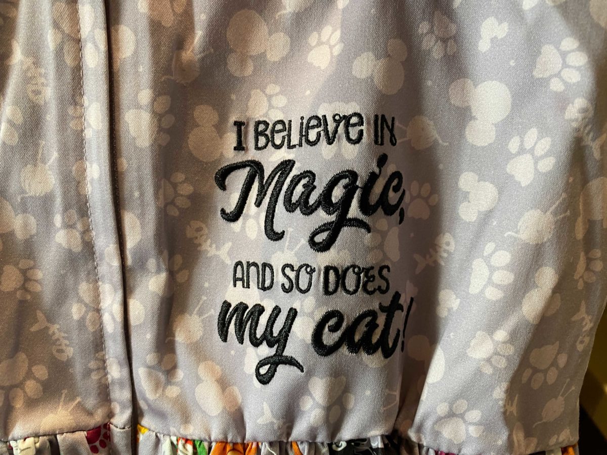 dogs-cats-dresses-3