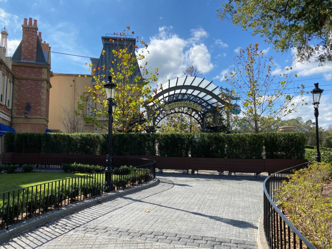 france-expansion-walls-down-1-9066848