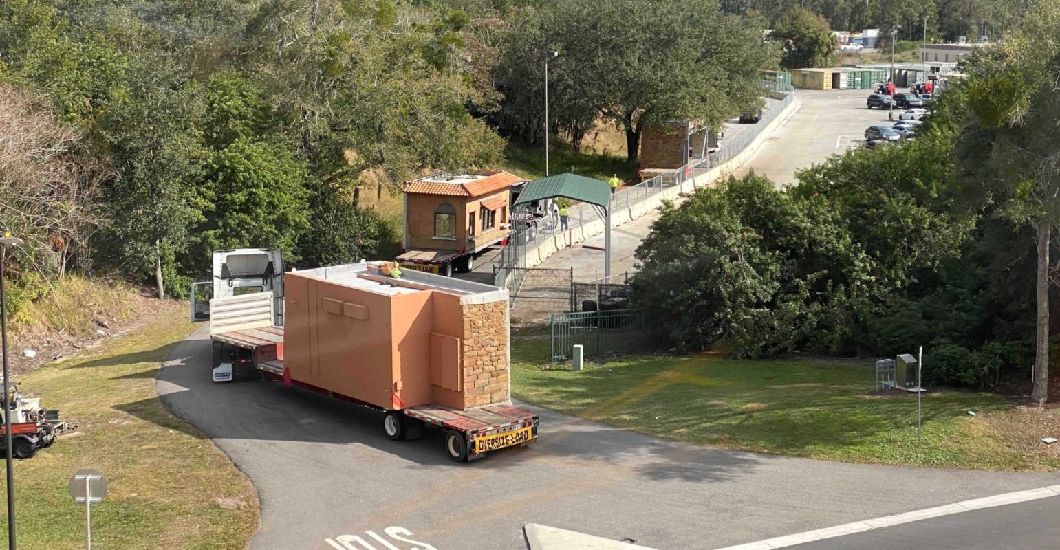 italy-gelateria-construction_5-1828936