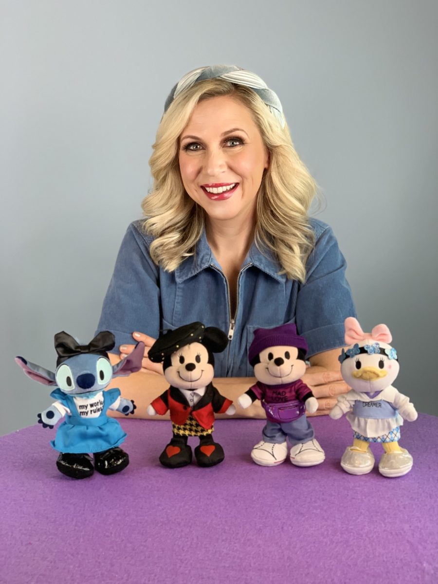 nuimos-plushes-ashley-eckstein