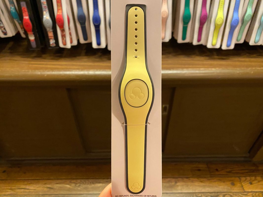 pastel-yellow-magicband-2