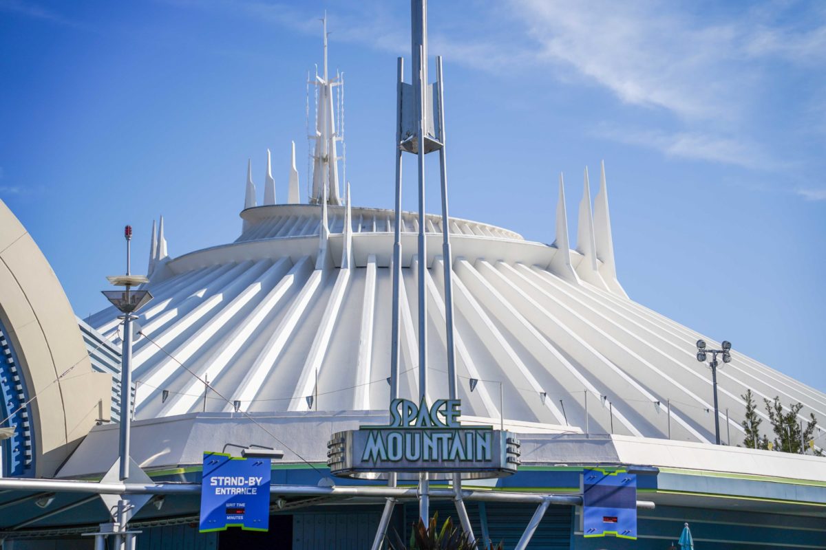 space-mountain-7