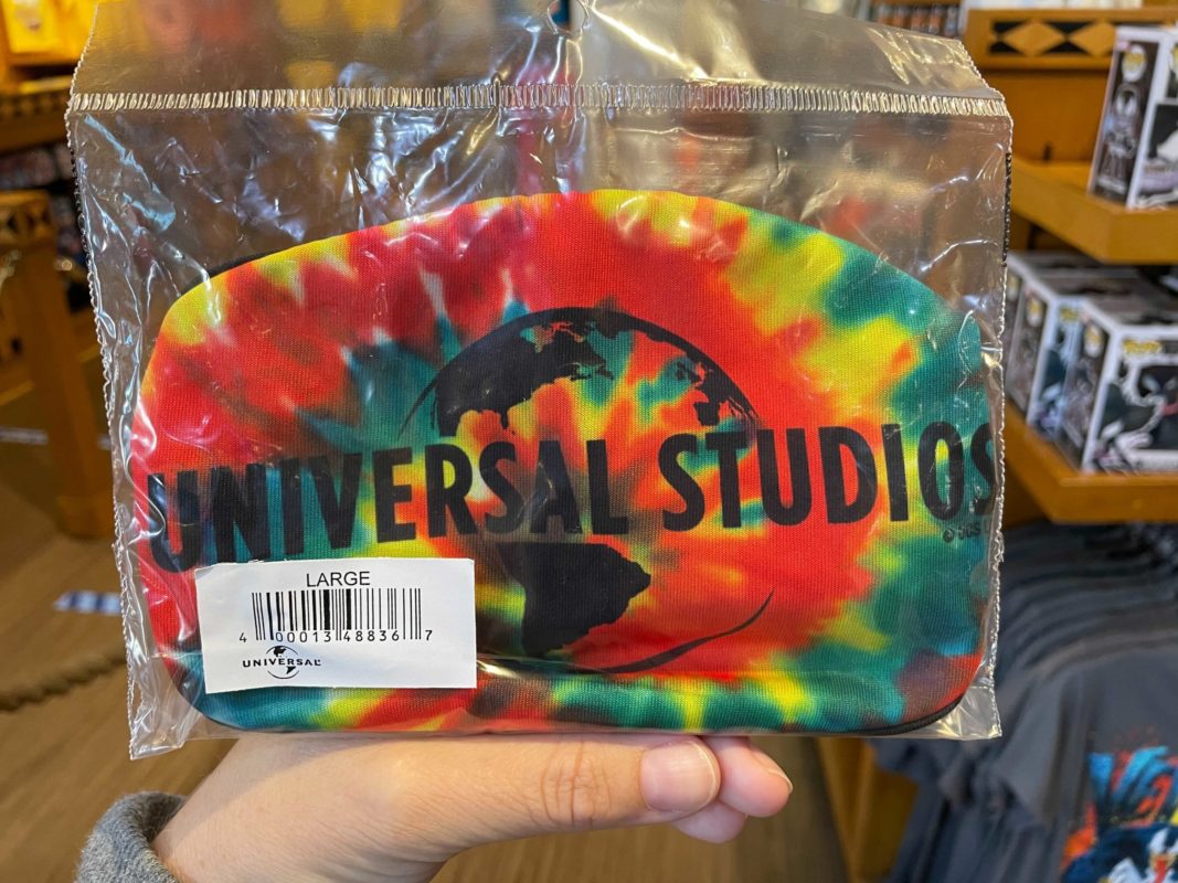 universal-studios-tie-dye-mask-2-1793299